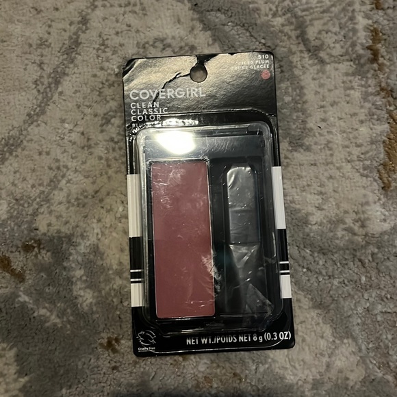 COVERGIRL Makeup Nwt Covergirl Blush 5 Iced Plum Poshmark